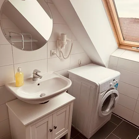 Apartman Sleep Self Check In *